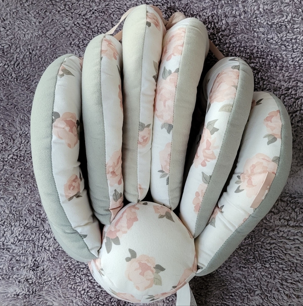 Nursing pillow